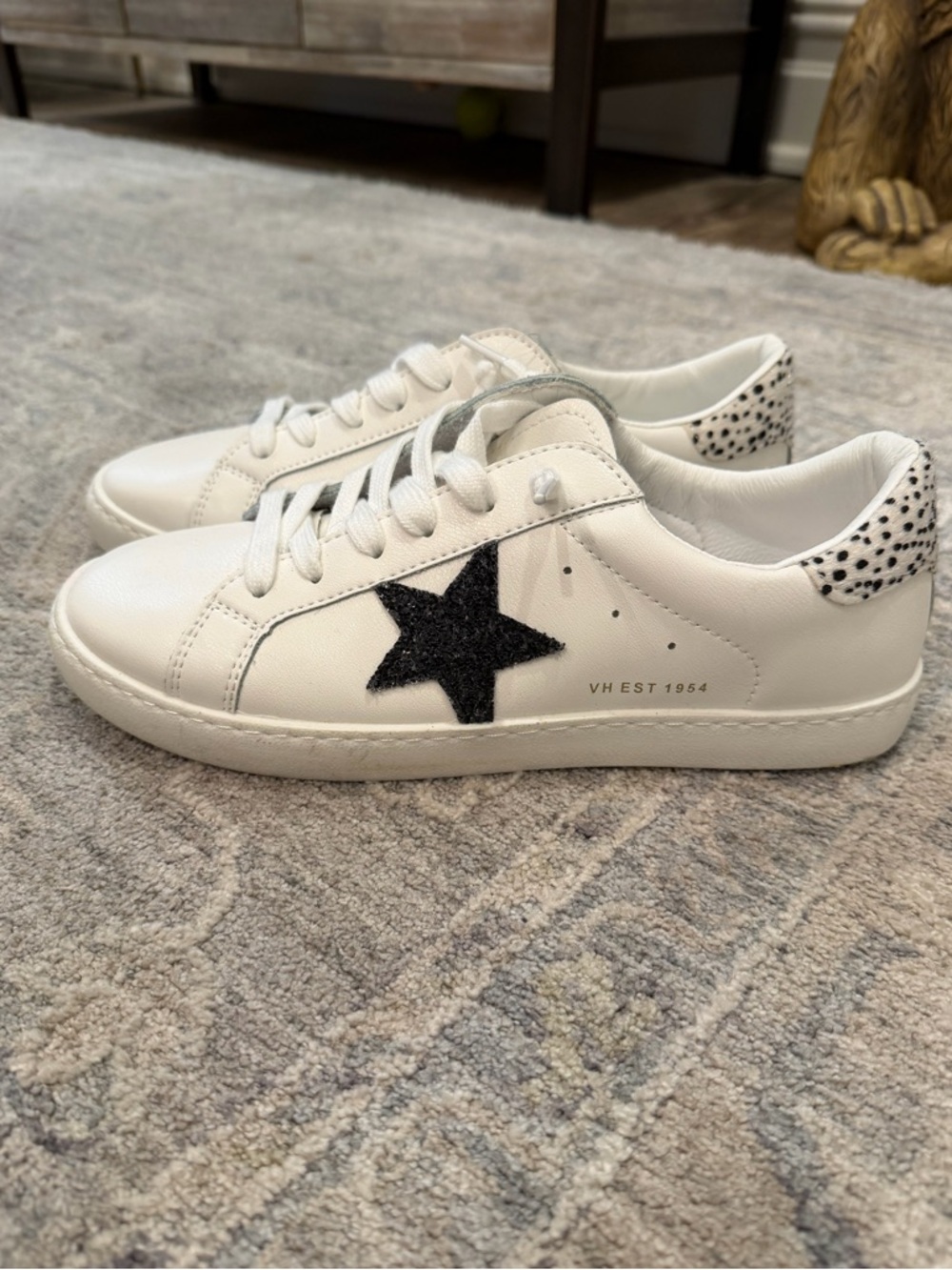 White Leather Sneakers with Black Star Accent